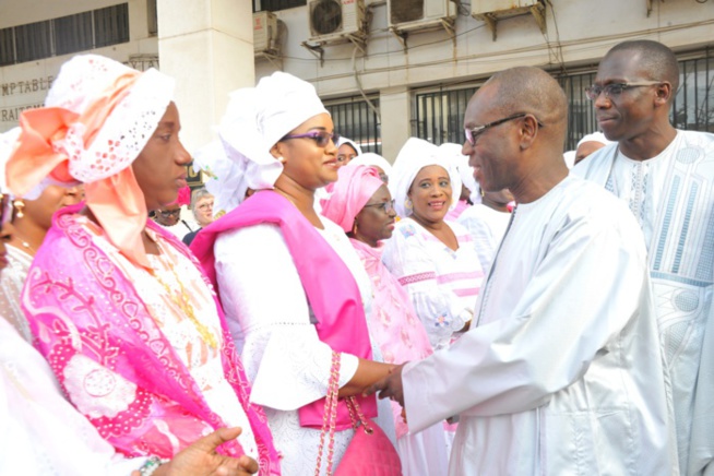 08 mars : Birima Mangara rend hommage aux femmes du Ministère de l’Economie, des Finances et du Plan 08 mars : Birima Mangara rend hommage aux femmes du Ministère de l’Economie, des Finances et du Plan
