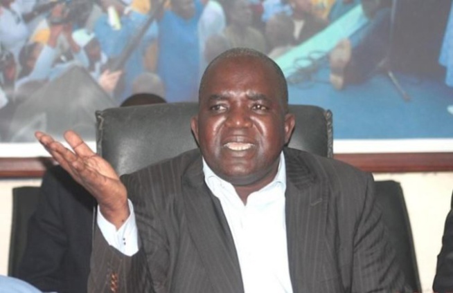 Oumar Sarr : « il n’y a aucun nuage entre Karim Wade et moi » Oumar Sarr : « il n’y a aucun nuage entre Karim Wade et moi »