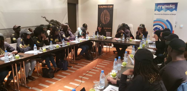 Réunion de la Task Force des cauris d'or ce soir à l'hôtel Radisson Blu de Dakar. La rencontre en images...