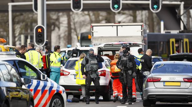 Urgent – Pays-Bas : une fusillade éclate dans un tramway à Utrecht, plusieurs blessés