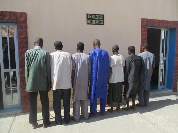Hlm : le gang qui avait cambriolé la maison de feu Serigne Sidy Mokhtar Mbacké arrêté Hlm : le gang qui avait cambriolé la maison de feu Serigne Sidy Mokhtar Mbacké arrêté
