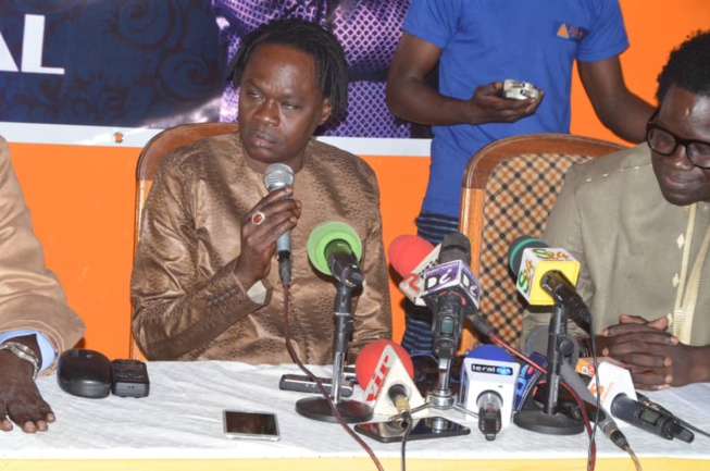 VIDEO - Cinéma Africain: Baaba Maal, parrain du projet de Papis Niang Art Bi Management déplore le manque de formation des jeunes