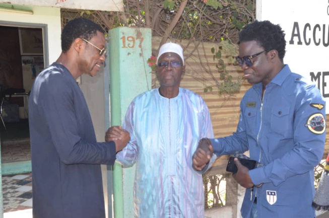 L' Omart et Jamra indiquent la voie du salut. L' Omart et Jamra indiquent la voie du salut.