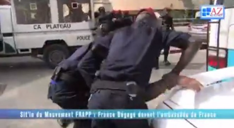 Dernière minute: Six militants de "France dégage" arrêtés Dernière minute: Six militants de "France dégage" arrêtés