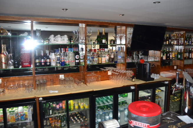 Découvrez le nouveau chez KATIA LOUNGE aux Almadies avec sa nouvelle gérante Samira l'ex mannequin.