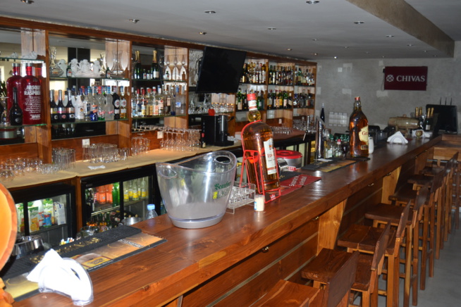 Découvrez le nouveau chez KATIA LOUNGE aux Almadies avec sa nouvelle gérante Samira l'ex mannequin.