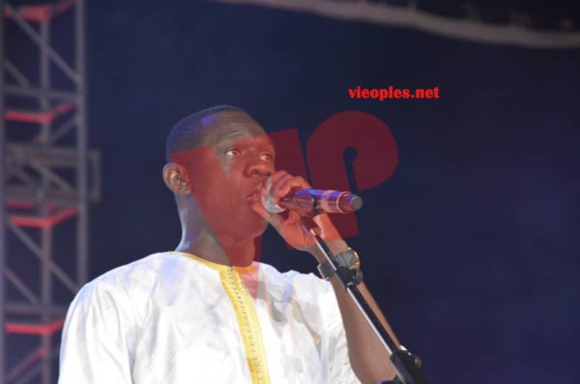 GOUDI FANS YI: Sargal président Mbagnick Diop du MDES, Pape Diouf met le feu au grand theatre. Les 60 images regardez