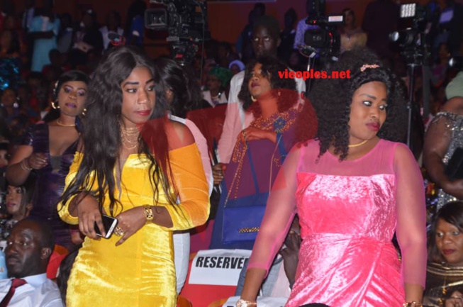 GOUDI FANS YI: Sargal président Mbagnick Diop du MDES, Pape Diouf met le feu au grand theatre. Les 60 images regardez