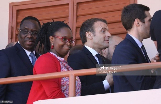 Sibeth Ndiaye nommée porte-parole du gouvernement français, Lionnel le photographe de Macky Sall spéciale dédicace à tous mes détracteurs! Sibeth Ndiaye nommée porte-parole du gouvernement français, Lionnel le photographe de Macky Sall spéciale dédicace à tous mes détracteurs!