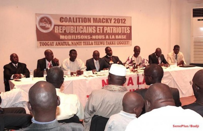 Second mandat de Macky Sall: la coalition ‘’Macky 2012’’ scelle l’union sacrée Second mandat de Macky Sall: la coalition ‘’Macky 2012’’ scelle l’union sacrée