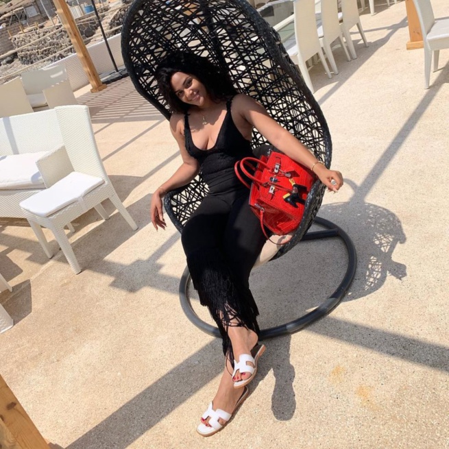 Juliana Monteiro, mannequin et actrice d’une beauté rare, étale sa classe Juliana Monteiro, mannequin et actrice d’une beauté rare, étale sa classe