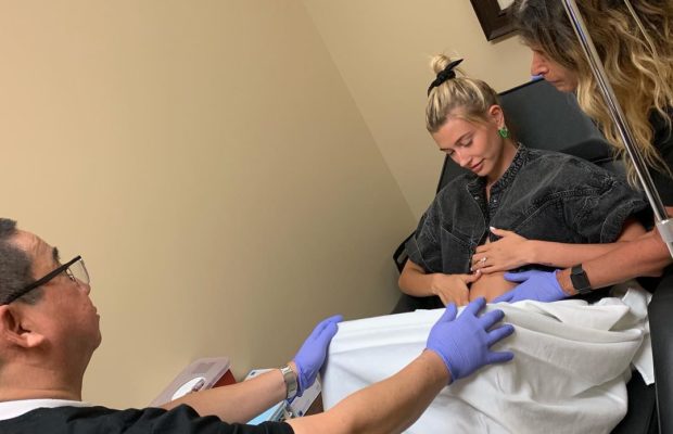 Marié depuis quelques mois avec le mannequin Hailey Baldwin, Justin Bieber s’excuse pour son poisson d’avril