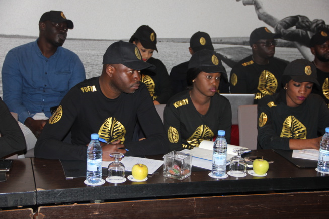 Les images de la réunion mise au point sur les préparatifs des CAURIS D'OR le 20 avril au Chapito du King Fhad.