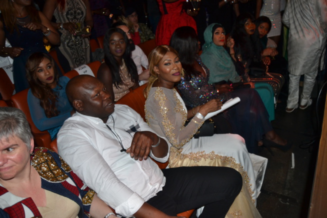 Les images de la soirée Indépendance du Sénégal à Genéve: Pape Diouf vient de signer ses empreintes au Théatre de la Madeleine à guichet fermé. Regardez