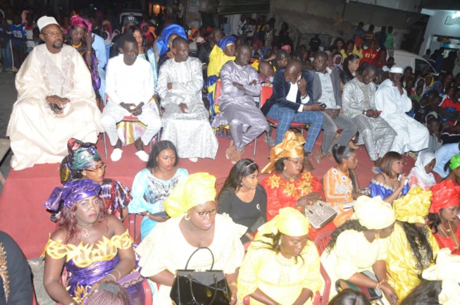 Sargal Cheikh Sarr, Serigne Saliou Keur Massar présente sa collection indépendance du Sénégal.
