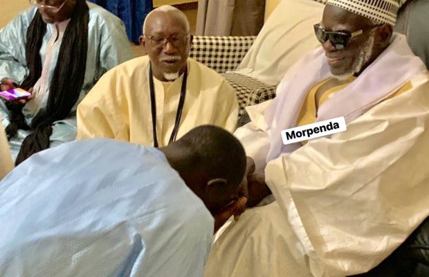 Université de Touba : le Khalife reçoit un “Adiya” de 313 millions de Wa Keur Serigne Fallou Université de Touba : le Khalife reçoit un “Adiya” de 313 millions de Wa Keur Serigne Fallou