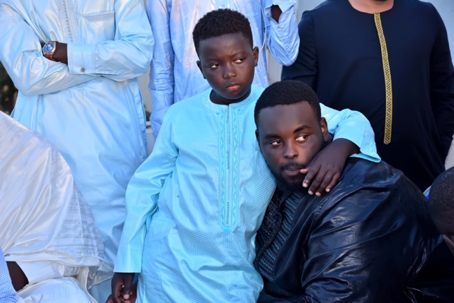 Mariage de Mamadou SECK fils de Amadou SECK DG de Eurogerm : Le chef de l’état marque sa présence à la mosquée