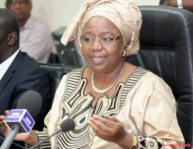 EVA MARIE COLL SECK REMPLACE MANKEUR NDIAYE