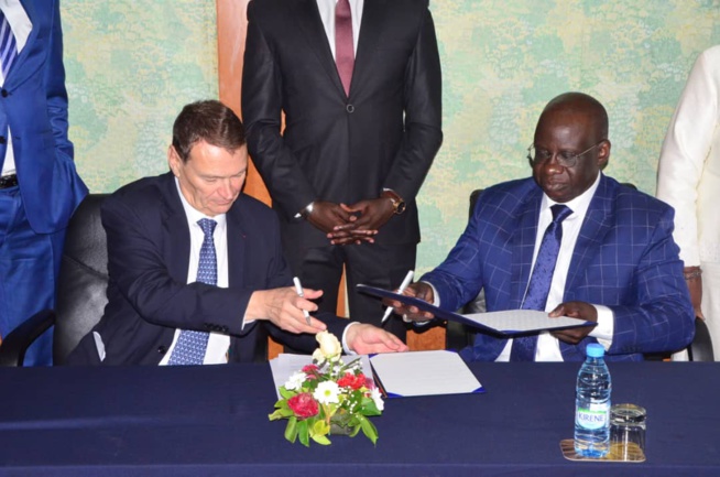 90 IMAGES: Cérémonie d'ouverture du Forum International des Entreprises Francophones par le MEDS du président Mbagnick Diop.