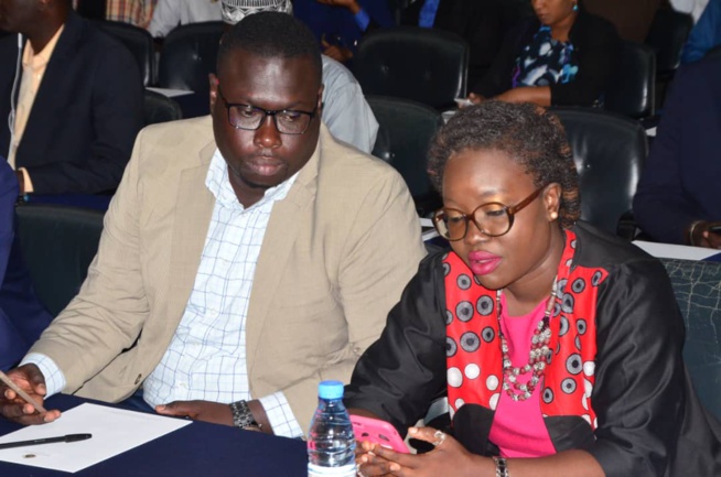 90 IMAGES: Cérémonie d'ouverture du Forum International des Entreprises Francophones par le MEDS du président Mbagnick Diop. 90 IMAGES: Cérémonie d'ouverture du Forum International des Entreprises Francophones par le MEDS du président Mbagnick Diop.