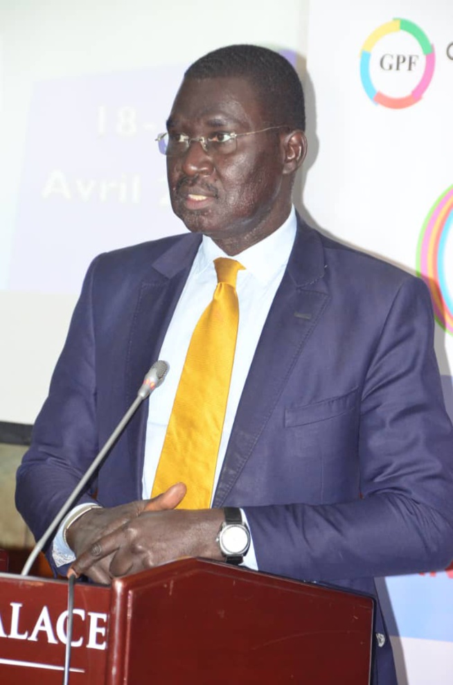 90 IMAGES: Cérémonie d'ouverture du Forum International des Entreprises Francophones par le MEDS du président Mbagnick Diop.