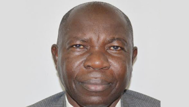 Pr. Moussa Diaw: "Avec la suppression du poste de Premier ministre, on change complètement de régime politique" Pr. Moussa Diaw: "Avec la suppression du poste de Premier ministre, on change complètement de régime politique"