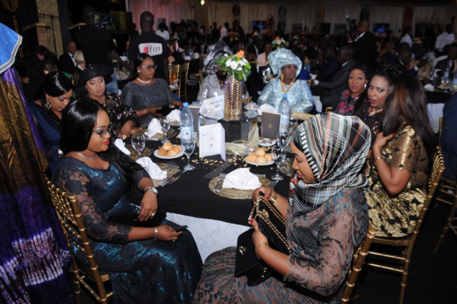 Les 66 premières images de la plus prestigieuse soirée des CAURIS D'OR 15 eme éditions au chapiteau du King Fhad Place Les 66 premières images de la plus prestigieuse soirée des CAURIS D'OR 15 eme éditions au chapiteau du King Fhad Place