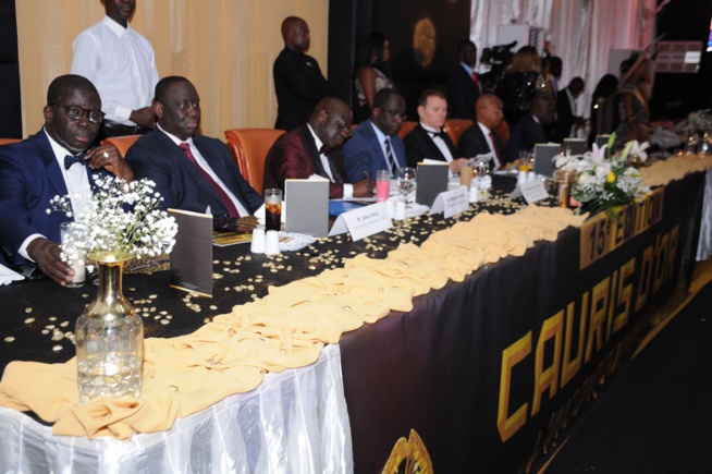 Les 66 premières images de la plus prestigieuse soirée des CAURIS D'OR 15 eme éditions au chapiteau du King Fhad Place Les 66 premières images de la plus prestigieuse soirée des CAURIS D'OR 15 eme éditions au chapiteau du King Fhad Place