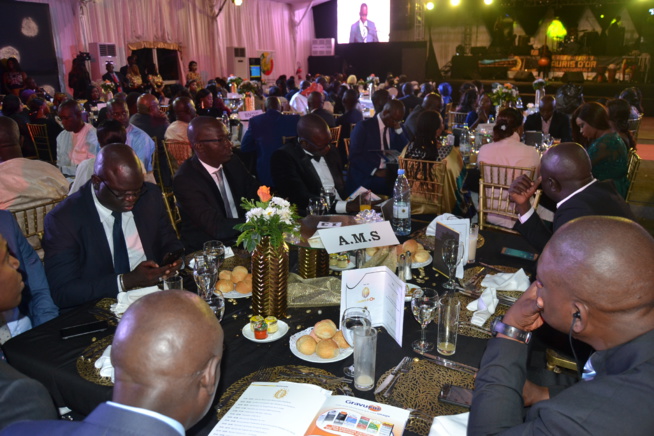King Fahd Palace: Vivez en direct la soirée de remise des Cauris d’Or 2019: « L’incontournable »