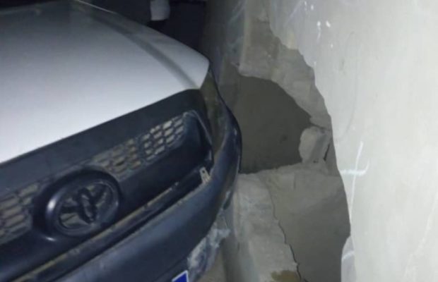 Thiès : Les habitants de Cité Senghor mettent la main sur le chauffeur d’un groupe de malfaiteurs armés qui venaient de braquer une quincaillerie Thiès : Les habitants de Cité Senghor mettent la main sur le chauffeur d’un groupe de malfaiteurs armés qui venaient de braquer une quincaillerie