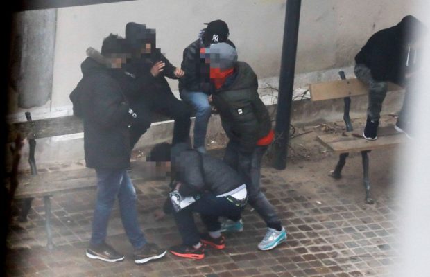 La police marocaine tire sur des malfrats qui agressaient un étudiant sénégalais à Rabat La police marocaine tire sur des malfrats qui agressaient un étudiant sénégalais à Rabat