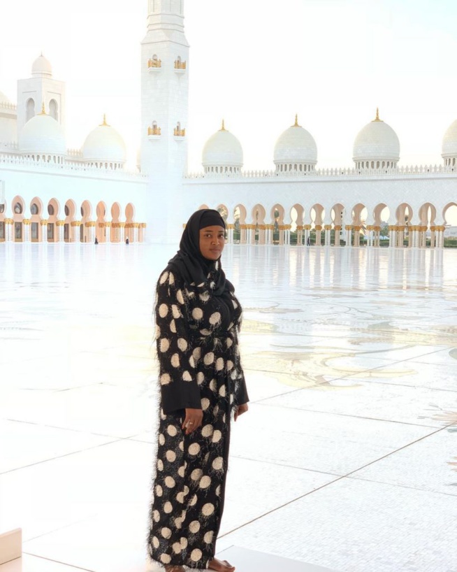 Migonne Dia, la ravissante fille de feu Demba Dia À Dubail, Elle prend du bon temps Migonne Dia, la ravissante fille de feu Demba Dia À Dubail, Elle prend du bon temps