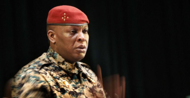 Guinée: Sékouba Konaté a demandé un passeport sénégalais à Macky Sall Guinée: Sékouba Konaté a demandé un passeport sénégalais à Macky Sall