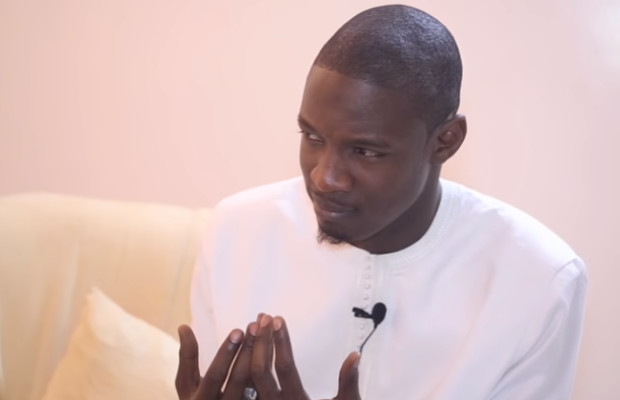 Pape Djibril Fall: « Serigne Saliou Mbacke Mo Waxone Nii » Pape Djibril Fall: « Serigne Saliou Mbacke Mo Waxone Nii »