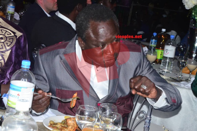 Anniversaire phénoménal, Waly Seck confirme encore son statut dans la cour des grands à l'ESPLANADE. Anniversaire phénoménal, Waly Seck confirme encore son statut dans la cour des grands à l'ESPLANADE.