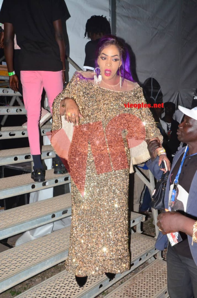 Anniversaire phénoménal, Waly Seck confirme encore son statut dans la cour des grands à l'ESPLANADE. Anniversaire phénoménal, Waly Seck confirme encore son statut dans la cour des grands à l'ESPLANADE.