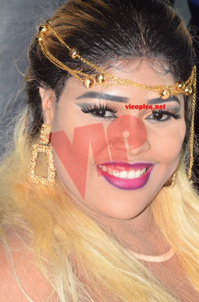 ANNIVERSAIRE WALY SECK: Guigui apporte sa touche dans sa robe magnifique. ANNIVERSAIRE WALY SECK: Guigui apporte sa touche dans sa robe magnifique.