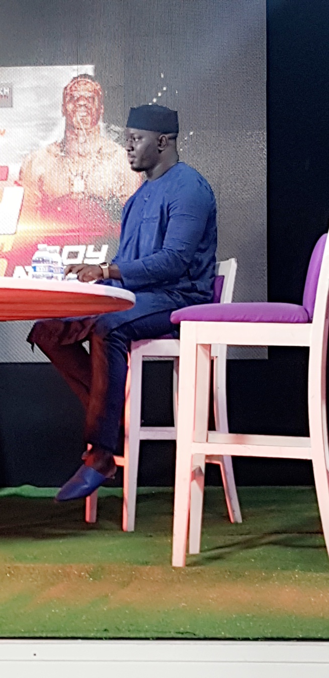 Vidéo Face to Face avec Baye Ndiaye Al Bourakh Events: Lac 2 avertit Boy Niang: « Mane douma Tiouné » Vidéo Face to Face avec Baye Ndiaye Al Bourakh Events: Lac 2 avertit Boy Niang: « Mane douma Tiouné »