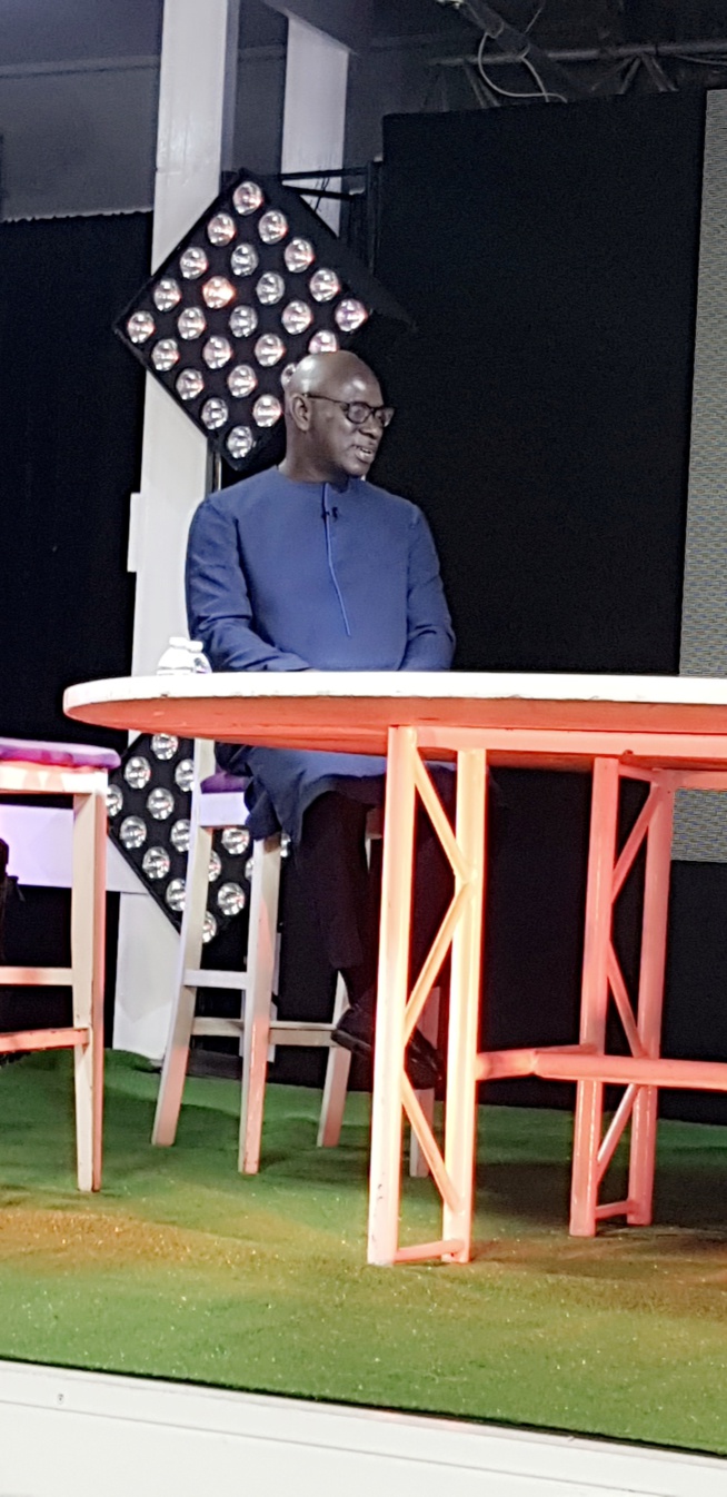 Vidéo Face to Face avec Baye Ndiaye Al Bourakh Events: Lac 2 avertit Boy Niang: « Mane douma Tiouné » Vidéo Face to Face avec Baye Ndiaye Al Bourakh Events: Lac 2 avertit Boy Niang: « Mane douma Tiouné »