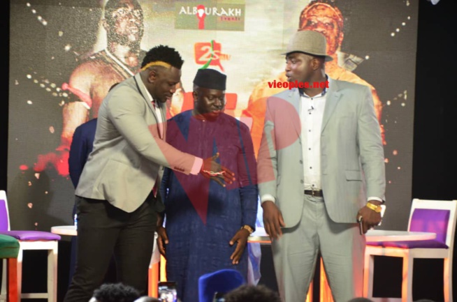 Les images du Face to Face Lac de Guier 2 vs Boy Niang drapeau Aliou Sall maire de Guédiawaye. Les images du Face to Face Lac de Guier 2 vs Boy Niang drapeau Aliou Sall maire de Guédiawaye.