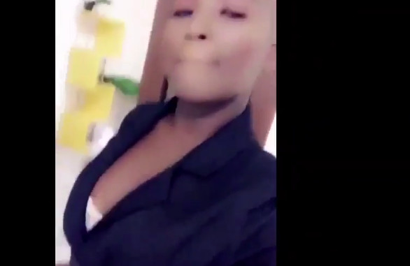 IVRE, Dénudée et virée ….RANGOU DE LA SenTV VA TROP LOIN…ELLE SE LA JOUE PAS DISCRETE !