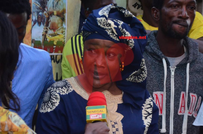 BOY NIANG vs LAC 2: Les supporters de Boy Niang déja dans l'ambiance du combat à Pikine.