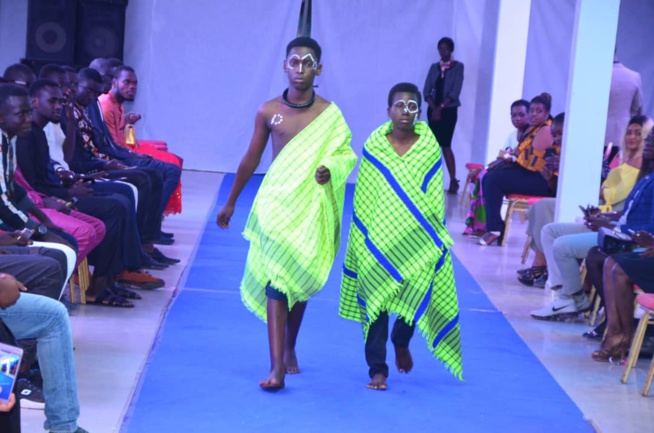 GRANDE DAME EVENTS, séduit son public à la place du Souvenir avec sa toute nouvelle collection