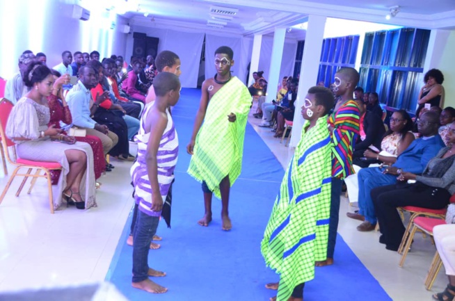 GRANDE DAME EVENTS, séduit son public à la place du Souvenir avec sa toute nouvelle collection GRANDE DAME EVENTS, séduit son public à la place du Souvenir avec sa toute nouvelle collection