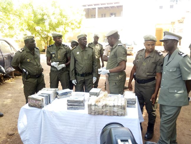 Tambacounda: Plus d'une tonne de drogue saisie en 20 jours Tambacounda: Plus d'une tonne de drogue saisie en 20 jours