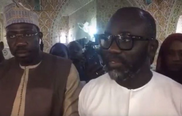 Vidéo: Les excuses de Yérim Seck à Médina Baye “talibé Baye bou weer la beug done” Vidéo: Les excuses de Yérim Seck à Médina Baye “talibé Baye bou weer la beug done”