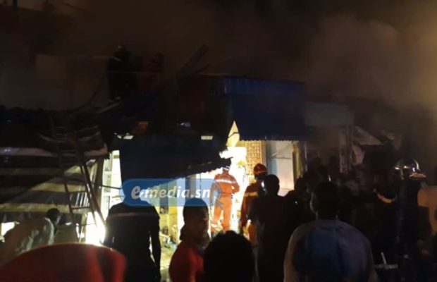 Urgent: INCENDIE AU MARCHÉ SANDAGA !