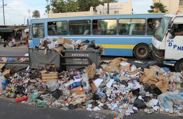 Collecte et transport des ordures à Dakar: Un audit révèle un marché douteux de 7 milliards FCfa Collecte et transport des ordures à Dakar: Un audit révèle un marché douteux de 7 milliards FCfa