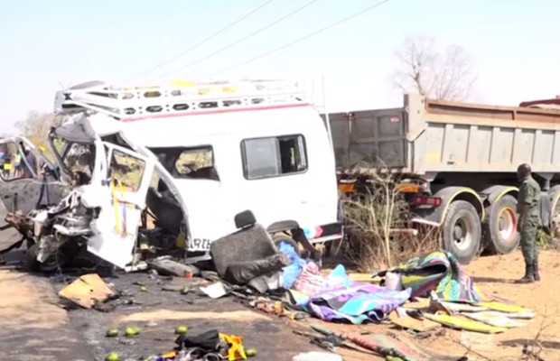Accident à hauteur de Nioro : « Le bilan provisoire fait état de 25 victimes dont 5 décédées » Accident à hauteur de Nioro : « Le bilan provisoire fait état de 25 victimes dont 5 décédées »