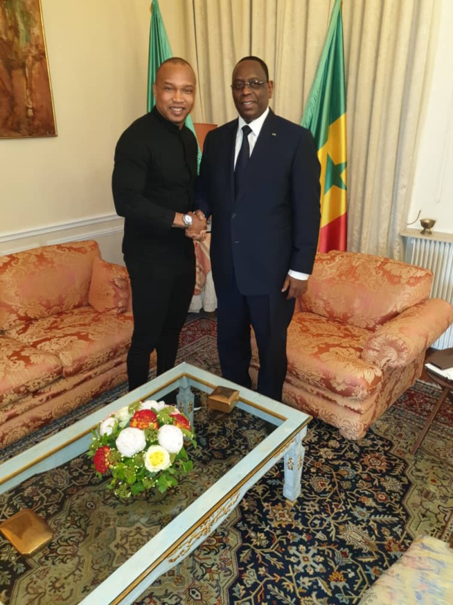 Paris : un doublé de Présidents pour un double ballon d'or !  Après Abdou Diouf, Macky Sall.